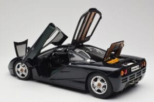 McLaren F1 Dark Blue Metallic Minichamps 1:12 530133128 Metalas - nuotrauka 6 iš 9