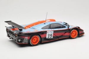 McLaren F1 GTR #39 Gulf R. Bellm / A. Gilbert / M. Sekiya 24 Hours of Le Mans 1997 UT Models 1:18 39725 Metalas - nuotrauka 3 iš 8