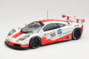 McLaren F1 GTR GT1 #30 West Competition J. Nielsen 1996 UT Models 1:18 39624 Metalas