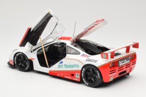 McLaren F1 GTR GT1 #30 West Competition J. Nielsen 1996 UT Models 1:18 39624 Metalas - nuotrauka 5 iš 8