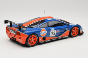 McLaren F1 GTR Gulf #33 R. Bellm / M. Weaver / J-J. Lehto 24 Hours of Le Mans 1996 UT Models 1:18 530161833 Metalas - nuotrauka 3 iš 8