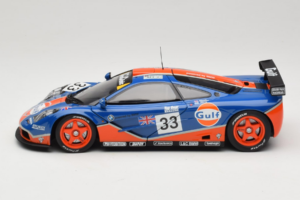 McLaren F1 GTR Gulf #33 R. Bellm / M. Weaver / J-J. Lehto 24 Hours of Le Mans 1996 UT Models 1:18 530161833 Metalas - nuotrauka 4 iš 8