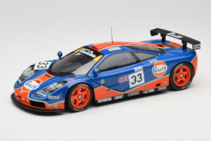 McLaren F1 GTR Gulf #33 R. Bellm / M. Weaver / J-J. Lehto 24 Hours of Le Mans 1996 UT Models 1:18 530161833 Metalas
