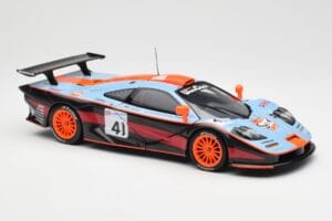 McLaren F1 GTR #41 P-H. Raphanel / C. Gounon / A. Olofsson 24 Hours of Le Mans 1997 UT Models 1:18 39727 Metalas - nuotrauka 6 iš 8