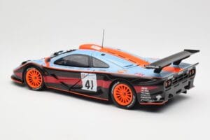 McLaren F1 GTR #41 P-H. Raphanel / C. Gounon / A. Olofsson 24 Hours of Le Mans 1997 UT Models 1:18 39727 Metalas - nuotrauka 7 iš 8