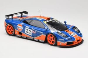 McLaren F1 GTR Gulf Racing #33 S. Bellm / A. Weaver / J. Lehto 24 Hours of Le Mans 1996 Minichamps 1:18 530133633 Metalas - nuotrauka 6 iš 8