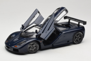 McLaren F1 GTR Le Mans Edition Violetinis UT Models 1:18 MCLAREN001 Metalas - nuotrauka 2 iš 8