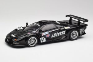 McLaren F1 GTR #41 T. Büscher / R. Gounon 1997 UT Models 1:18 26011 Metalas