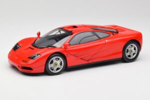 McLaren F1 Magma Raudonas Minichamps 1:18 530133422 Metalas