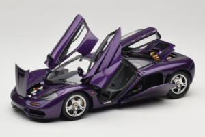 McLaren F1 Violetinis LCD 1:18 LCD18014-PU Metalas - nuotrauka 2 iš 8