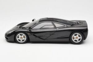 McLaren F1 Road Car Juodas AUTOart 1:18 76002 Metalas - nuotrauka 4 iš 8