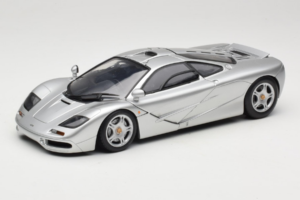 McLaren F1 Sidabrinis UT Models 1:18 530133180-R1 Metalas