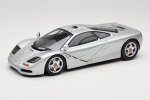 McLaren F1 Sidabrinis UT Models 1:18 530133180 Metalas