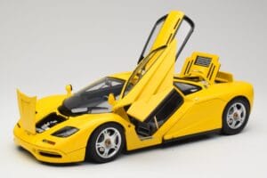 McLaren F1 Geltonas Minichamps 1:12 530133121 Metalas - nuotrauka 2 iš 9
