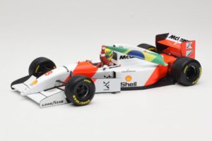 McLaren MP4/8 Ford #8 A. Senna Winner European GP Donington 1993 Minichamps 1:18 540931848 Metalas