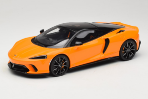 McLaren GTS Oranžinis GT Spirit 1:18 GT957 Derva