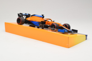 McLaren MCL35M Mercedes #3 D. Ricciardo McLaren F1 Team Bahrain Grand Prix 2021 Minichamps 1:18 533211803 Derva - nuotrauka 4 iš 7