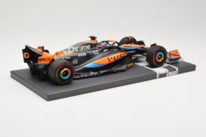 McLaren MCL60 #81 O. Piastri F1 2023 Minichamps 1:18 537231881 Metalas - nuotrauka 3 iš 6