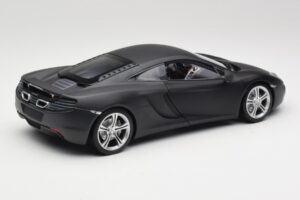 McLaren MP4-12C Matt Satellite Pilkas Minichamps 1:18 110133024 Metalas - nuotrauka 3 iš 8