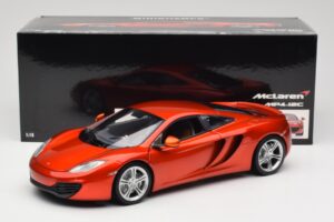 McLaren MP4-12C Orange Metallic Minichamps 1:18 110133020 Metalas - nuotrauka 8 iš 8