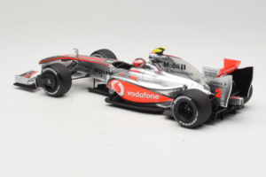 McLaren MP4-24 Mercedes #2 H. Kovalainen F1 2009 Dealer Edition Minichamps 1:18 B66960041 Metalas - nuotrauka 5 iš 7