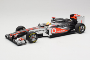 McLaren MP4-26 Mercedes #3 L. Hamilton Vodafone McLaren F1 2011 Minichamps 1:18 530111803 Metalas