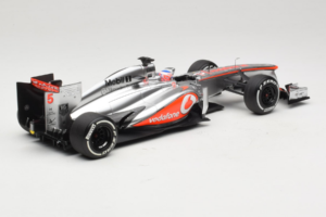 McLaren MP4-28 Mercedes #5 J. Button Vodafone McLaren F1 2013 Minichamps 1:18 530131805 Metalas - nuotrauka 2 iš 7