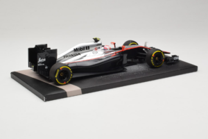 McLaren MP4-30 Honda #22 J. Button McLaren Honda F1 Team Australian Grand Prix 2015 Minichamps 1:18 537151822 Metalas - nuotrauka 3 iš 7