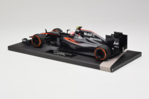 McLaren MP4-30 Honda #22 J. Button McLaren Honda F1 Team Spanish Grand Prix 2015 Minichamps 1:18 537151122 Metalas - nuotrauka 5 iš 7