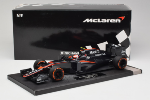 McLaren MP4-30 Honda #22 J. Button McLaren Honda F1 Team Spanish Grand Prix 2015 Minichamps 1:18 537151122 Metalas - nuotrauka 7 iš 7