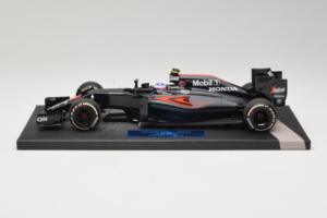 McLaren MP4-31 Honda #22 J. Button McLaren Honda F1 Team Chinese Grand Prix 2016 Minichamps 1:18 537161822 Metalas