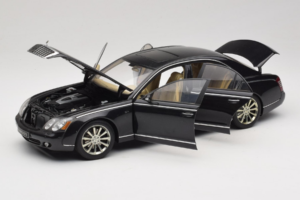 Maybach 57S Juodas AUTOart 1:18 76156 Metalas - nuotrauka 2 iš 7