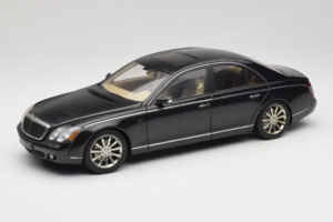 Maybach 57S Juodas AUTOart 1:18 76156 Metalas