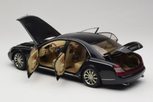 Maybach 57S Juodas AUTOart 1:18 76156 Metalas - nuotrauka 5 iš 7