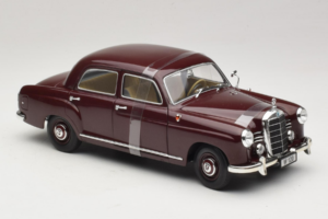 Mercedes 180 Ponton Tamsiai Raudonas Revell 1:18 08876 Metalas - nuotrauka 4 iš 6