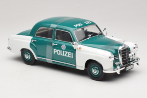 Mercedes 180 Ponton Polizei Revell 1:18 8863 Metalas - nuotrauka 4 iš 6