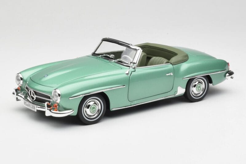 Mercedes 190 SL W121 Šviesiai Žalias Metallic Norev 1:18 183401 Metalas