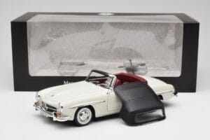 Mercedes 190 SL W121 Šviesiai Pilkas Norev 1:18 B66040710 Metalas - nuotrauka 10 iš 10
