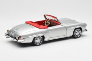 Mercedes 190 SL W121 Sidabrinis Norev 1:18 B660640604 Metalas - nuotrauka 3 iš 8