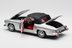 Mercedes 190 SL W121 Sidabrinis Norev 1:18 B660640604 Metalas - nuotrauka 5 iš 8