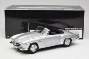 Mercedes 190 SL W121 Sidabrinis Pilkas Minichamps 1:18 100037031 Metalas - nuotrauka 8 iš 8