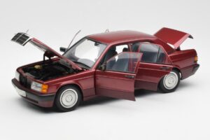Mercedes 190E W201 2.0 Raudonas Dealer Edition AUTOart 1:18 B66040383 Metalas - nuotrauka 2 iš 8