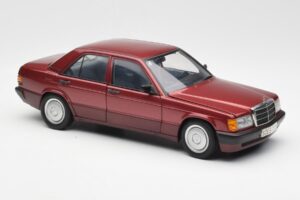Mercedes 190E W201 2.0 Raudonas Dealer Edition AUTOart 1:18 B66040383 Metalas - nuotrauka 6 iš 8