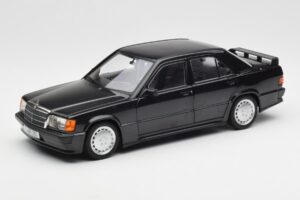 Mercedes 190E 2.3-16 W201 Juodas Dilerio Leidimas Norev 1:18 B66040663 Metalas