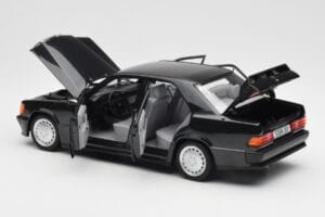 Mercedes 190E 2.3-16 W201 Juodas Dilerio Leidimas Norev 1:18 B66040663 Metalas - nuotrauka 5 iš 8