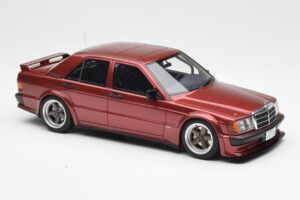 Mercedes 190E 2.5-16 W201 RAUH-Welt Republik Raudonas Otto 1:18 OT1083 Derva - nuotrauka 4 iš 6