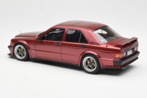 Mercedes 190E 2.5-16 W201 RAUH-Welt Republik Raudonas Otto 1:18 OT1083 Derva - nuotrauka 5 iš 6