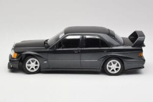 Mercedes 190E W201 2.5-16 EVO 2 Juodas Metallic Minichamps 1:18 155036100 Metalas - nuotrauka 3 iš 6