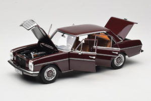 Mercedes 200 W115 Tamsiai Raudonai Ruda Norev 1:18 183778 Metalas - nuotrauka 2 iš 8