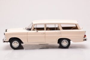 Mercedes 200 Universal W110 Kreminė Norev 1:18 183709 Metalas - nuotrauka 4 iš 8